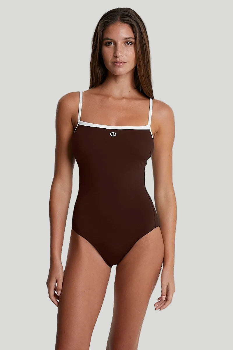 Maillot de Bain Ballerine AMELIA - Une Pièce Élégant avec Contours Poudre